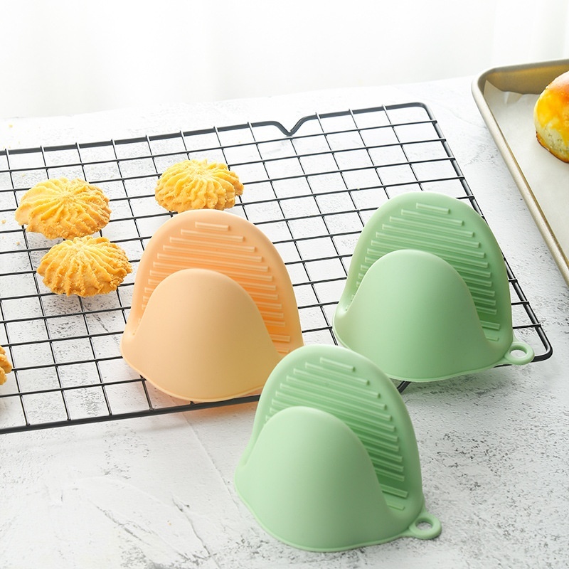 Macaron Color Shark Hand Clip Silicone Anti-high Temperature Baking Oven Hand Clip Oven Gloves Kitchen Microwaveulation