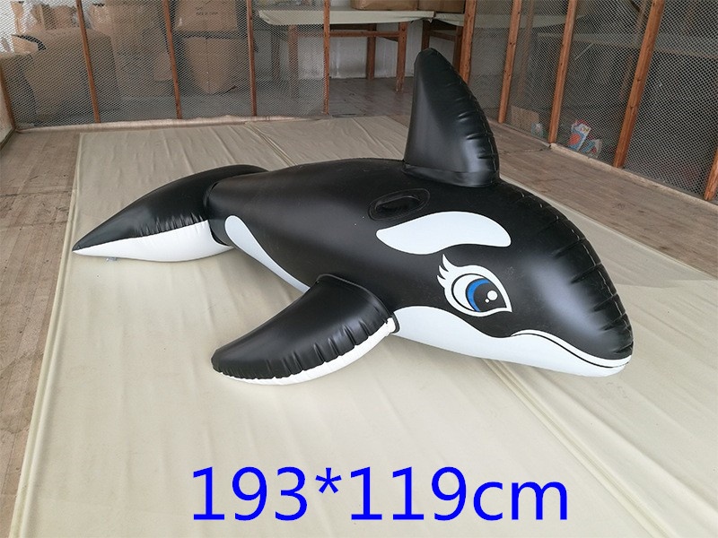 Inflatable Big Whale Mount Inflatable Floating Row Entertainment Big Black Fish Water Park Swimming Ring