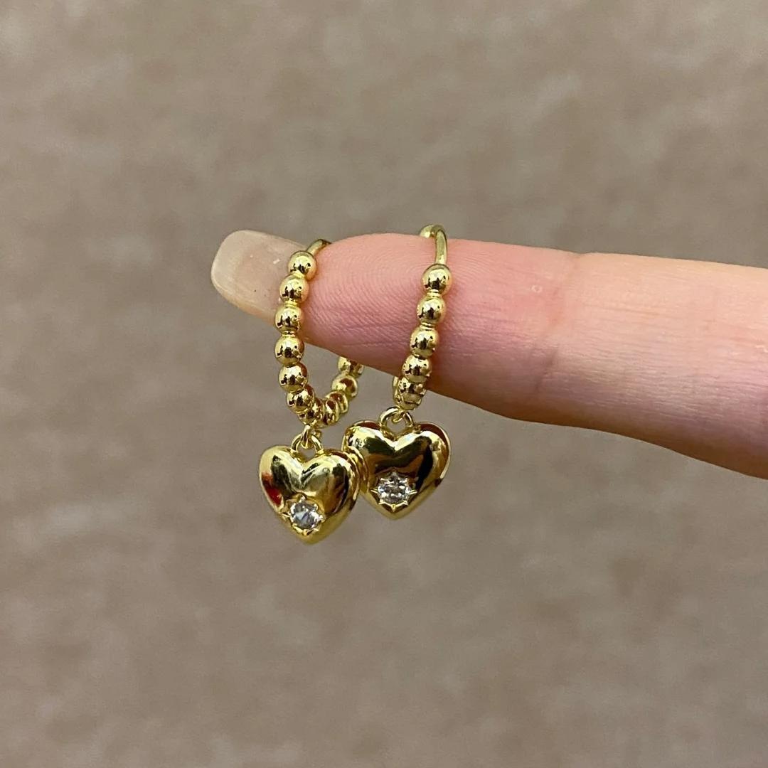 Explosions Niche Love Earrings Women's Cold Style Fashion Personality Retro All-match High-end Earrings