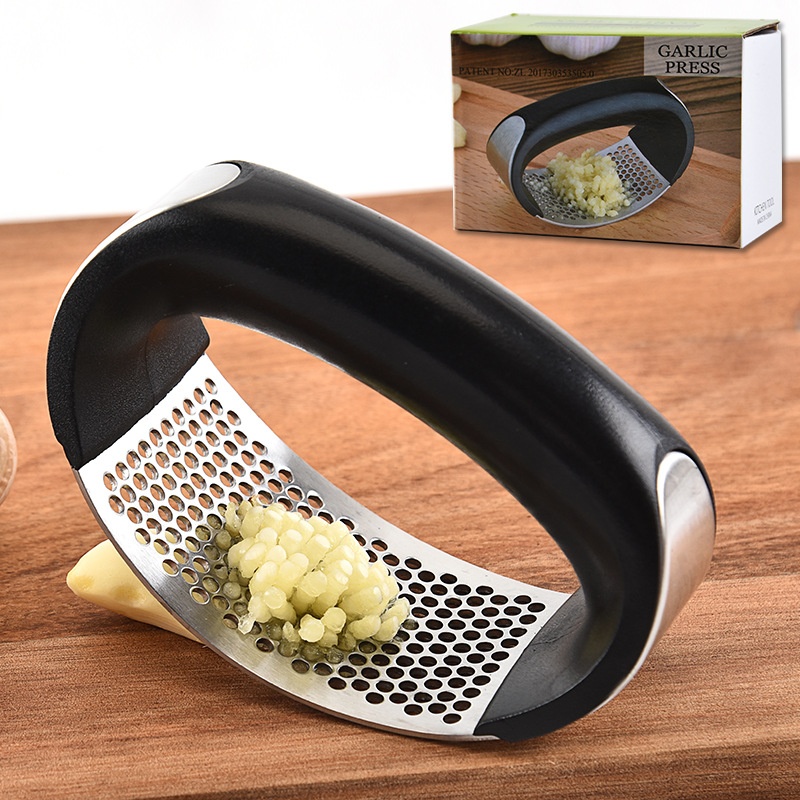 Stainless Steel Garlic Press Kitchen Gadgets Ring-shaped Plastic Handle304 Stainless Steel Garlic Press Garlic Masher
