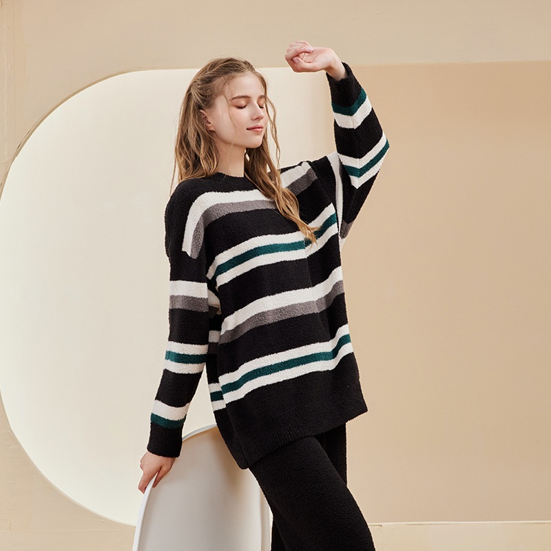 Soft Winter Couple Pajamas Striped Half-edge Velvet Pajamas Couple Thick Warm Home Clothes Women's Suit