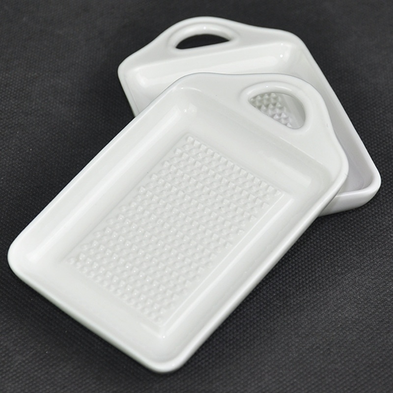 Nordic Manual Ginger Grinder Solid Color Garlic Ginger Masher Radish Grinder Kitchen Restaurant Ceramic Grinder