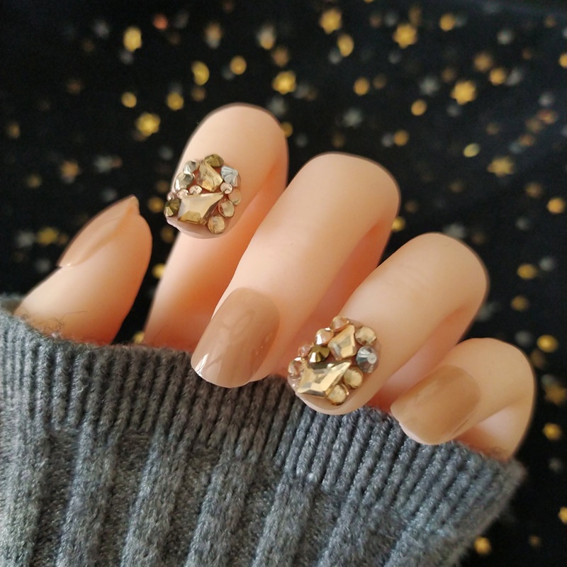 24 Pieces In ABox,Milk Tea,Champagne Gold,Full Diamond Wearable Nail Pieces,Finished Nail Art Pieces,Whitening Hands,Fake Nail Pieces