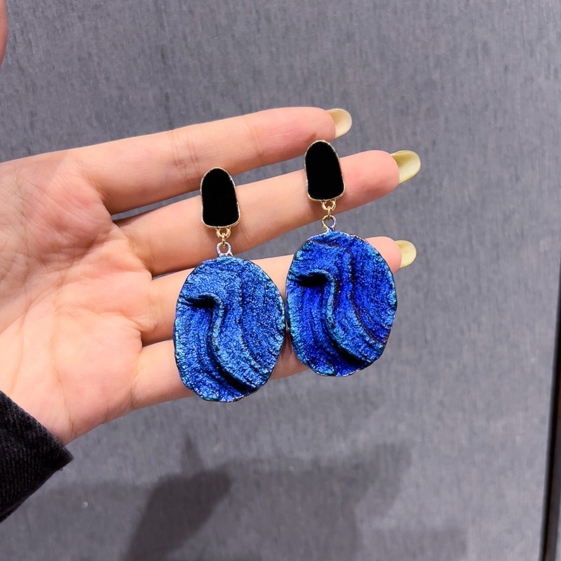 Silver Needle Niche Klein Blue Earrings Exaggerated Design Internet Popular Cold Wind Ear Drop Fashion High-end Ear Accessories For Women