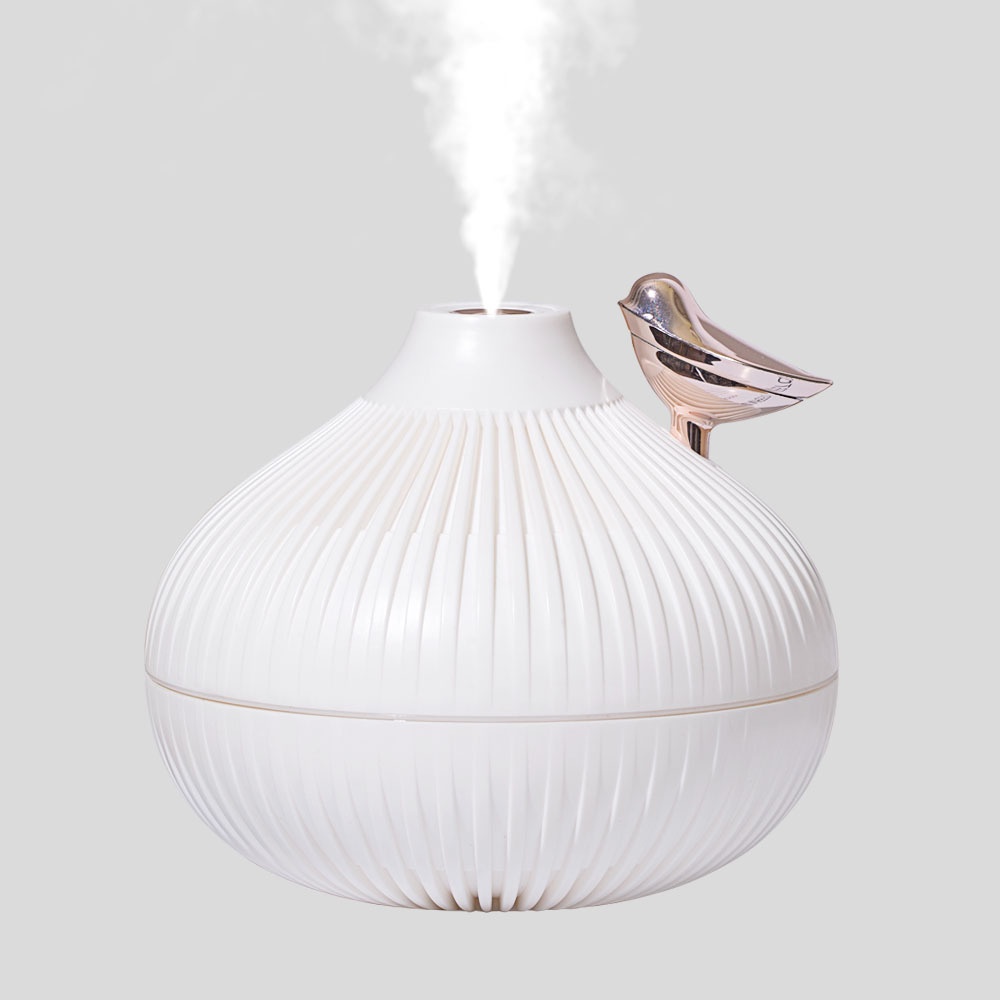 Carefully Selected Small Onion Humidifier Household Small Silent Large Fog Essential Oil Aromatherapy Humidifier All-in-one Machine