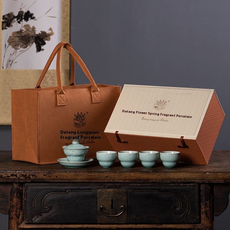 Empty Mountain Rain Longquan Celadon Covered Bowl Tea Cup Kung Fu Tea Set Ceramic Household High-end Sancai Tea Bowl