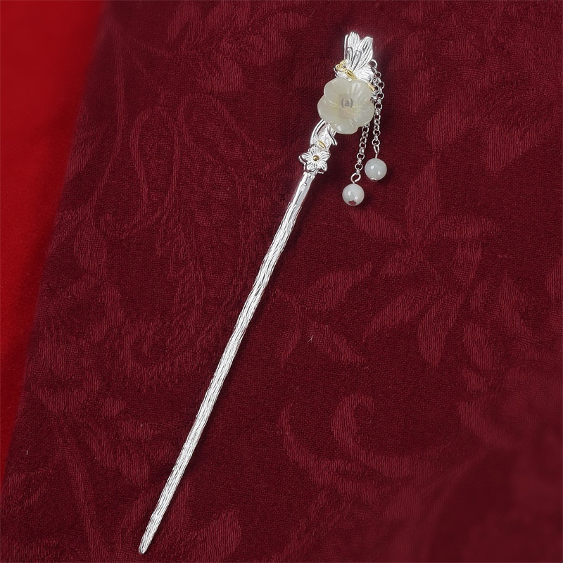 S925 Silver-plated Plum Blossom Butterfly Tassel Step-shaking And Nephrite Jade Hairpin Female Hanfu Bun Hair Ornament Hairpin