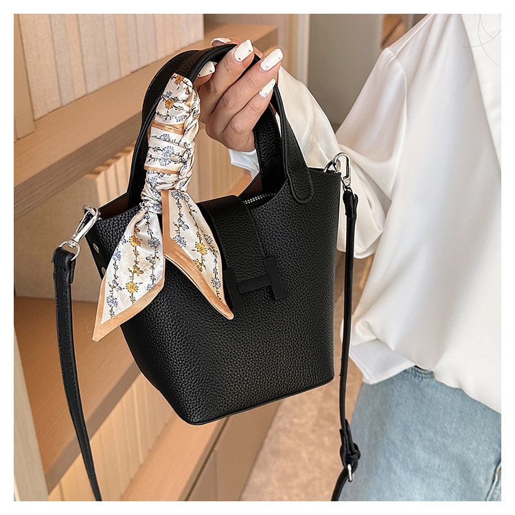 Niche Bags For Women High-end Portable Bucket Bags For Womeny And Fashionable Litchi Pattern Messenger Bag