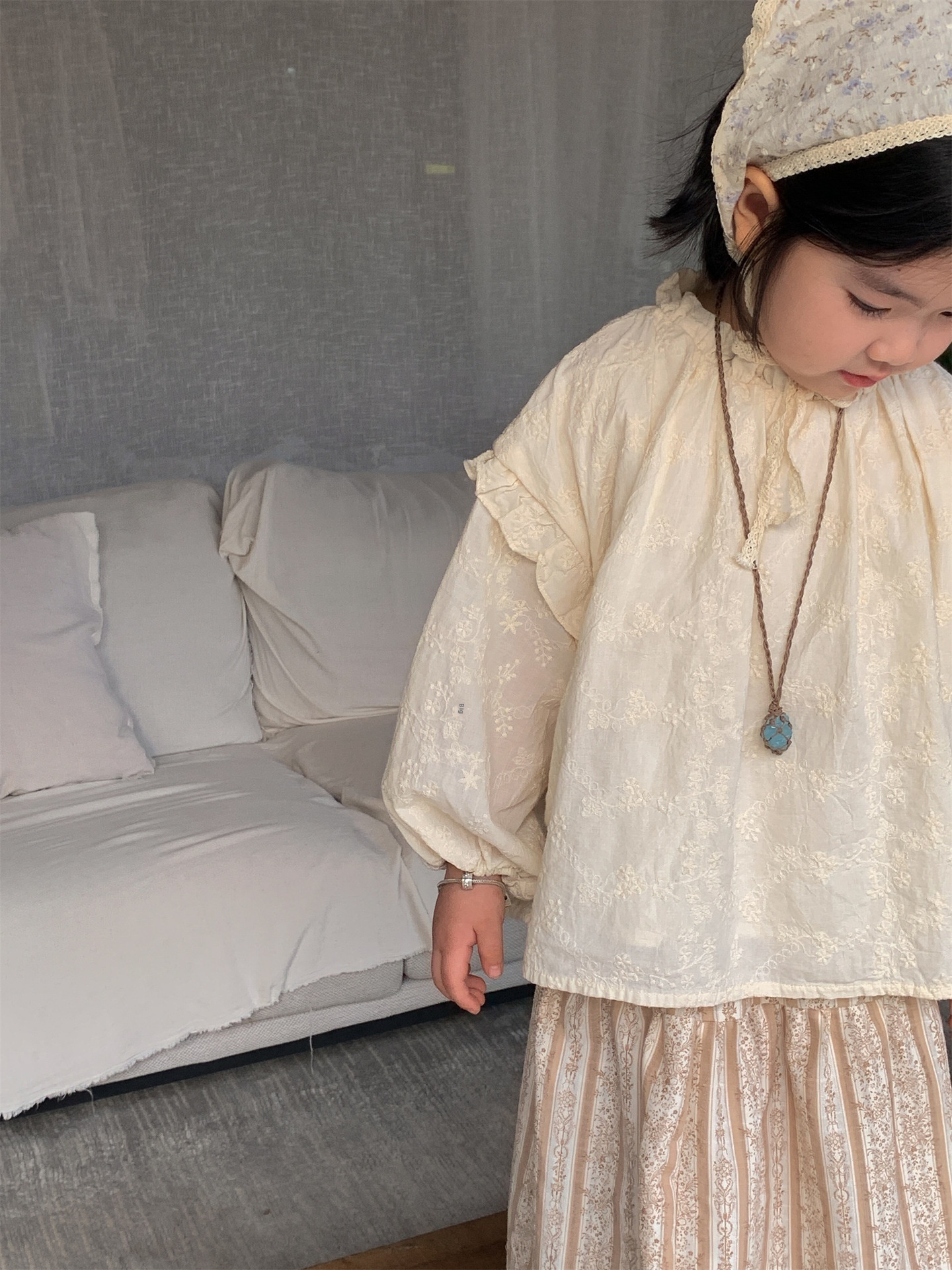 Children's Shirt Spring Korean Version Girls'Fungus Lace Baby Shirt Children's Versatile Long-sleeved Shirt Lai Baobao