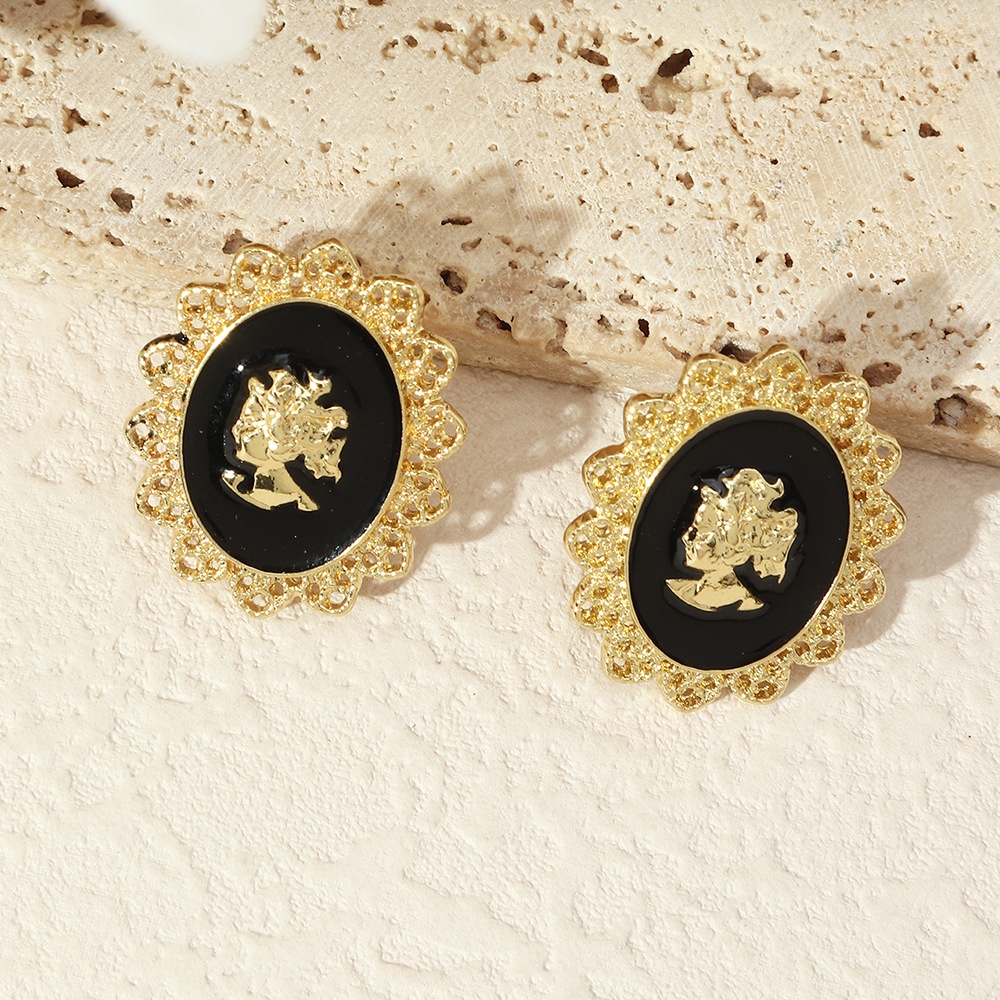 EZ3758 Naizhu European And American Jewelry Temperament Baroque Style Metal Oil Drop Portrait Earrings Earrings Hollow Earrings