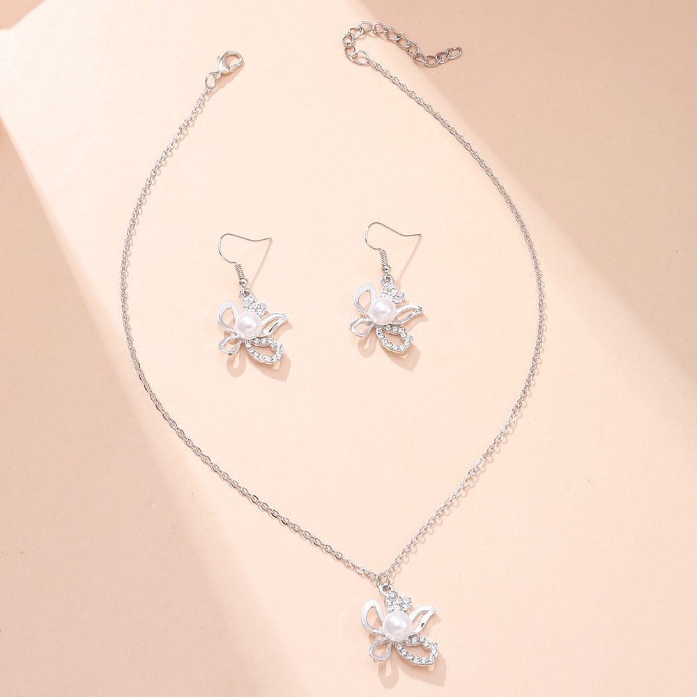 SZ0592 European And American Pearl Flower Earrings Necklace Set Female Elegant Temperament