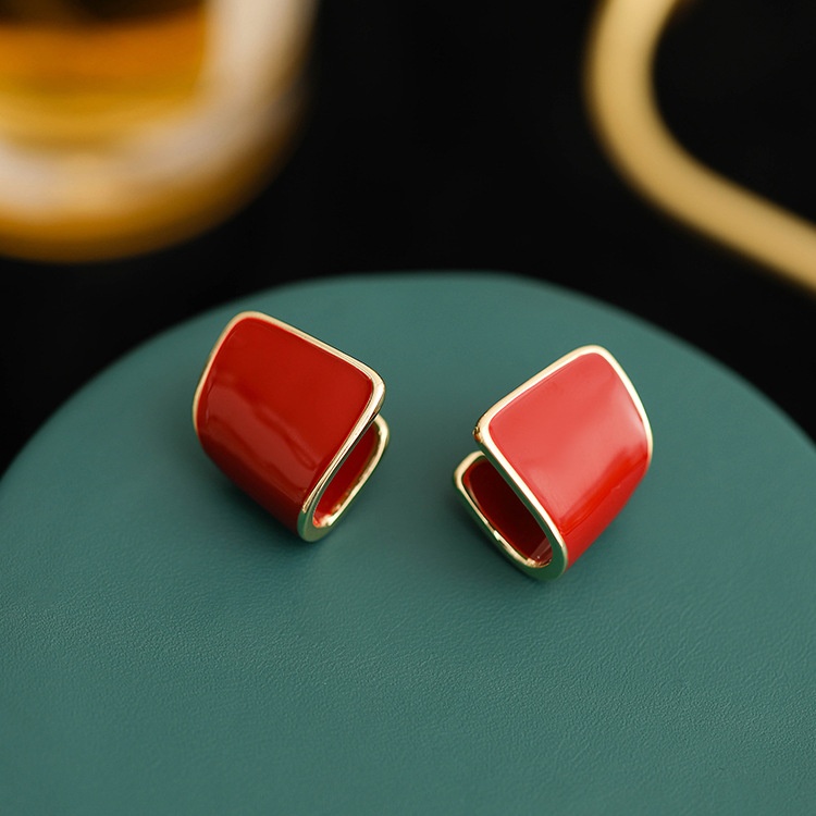 Luyi Temperament Green Earrings For Women High-end Light Luxury Simple Temperament Geometric Design Earrings