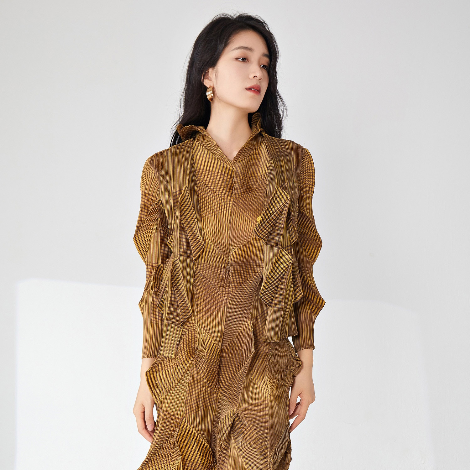 Miyake Jacket Spring Style High-end Pleated One-button Long-sleeved Irregular Cardigan Outer Wear