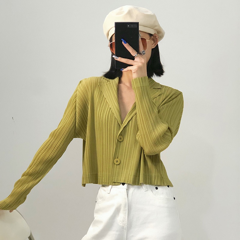 Pleated Women's Jacket Miyake High Waist Short Two Button Lapel Suit Small Jacket