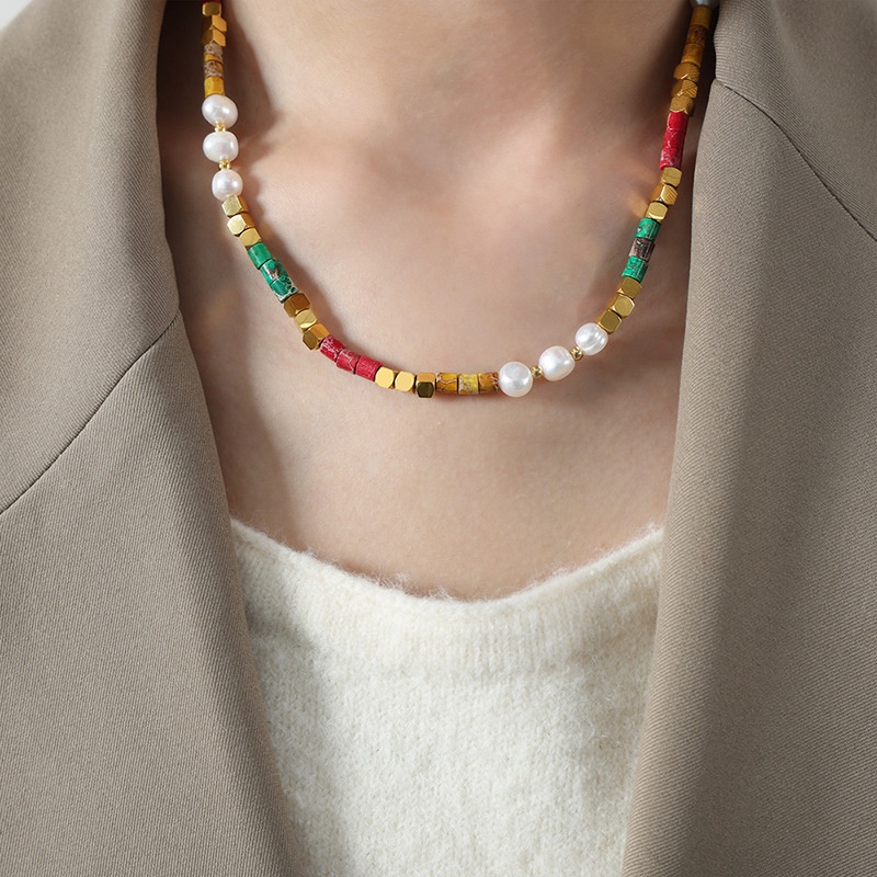 Maillard Style Outfit Niche Design Jewelry Freshwater Pearl Natural Stone Handmade Beaded Titanium Steel Gold-plated Necklace