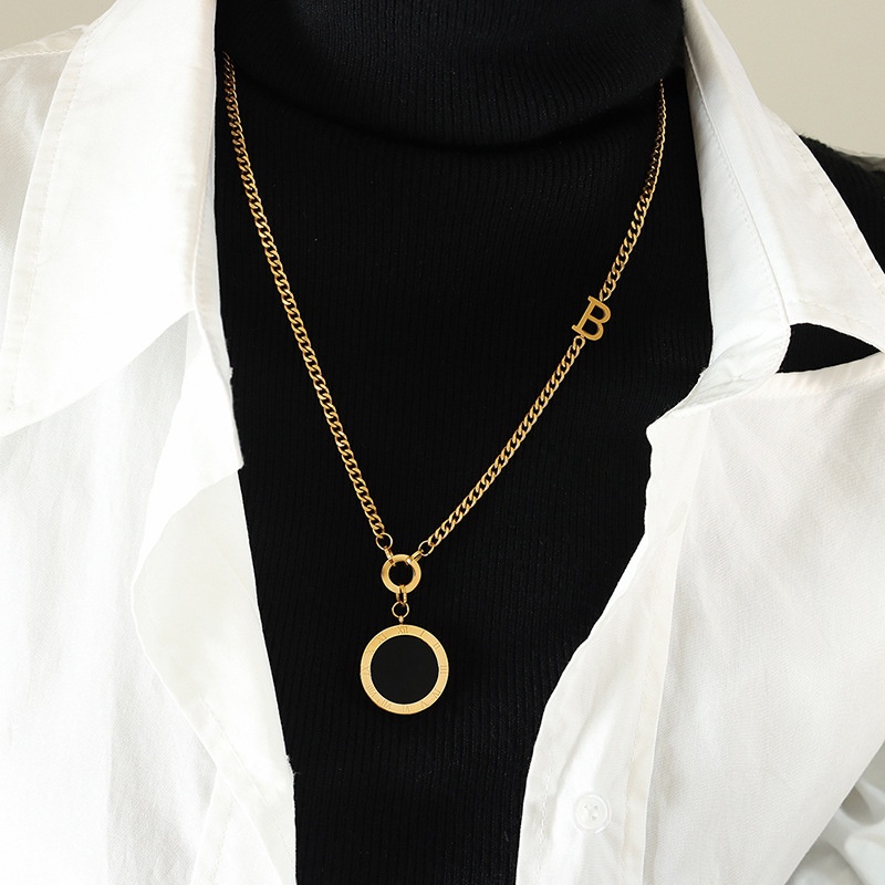 High Collar Long Fashionable All-match Roman Black And White Double-sided Pendant Sweater Chain European And American Hot-selling Jewelry M004