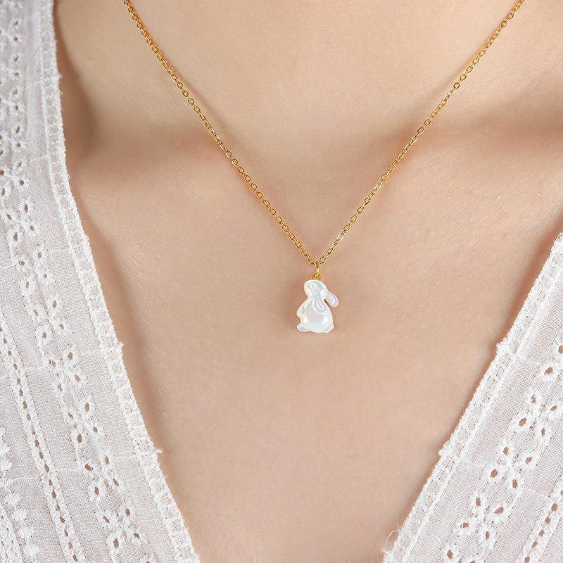 The As The Internet Celebrityy Cute Bunny Pendant Necklace Fashionable Temperament Niche Design All-match Fairy Jewelry
