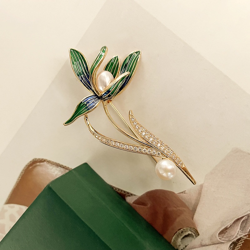 Natural Freshwater Pearl Magnolia Brooch High-end Niche14k Gold-filled Suit Accessories Flower Diamond Pin