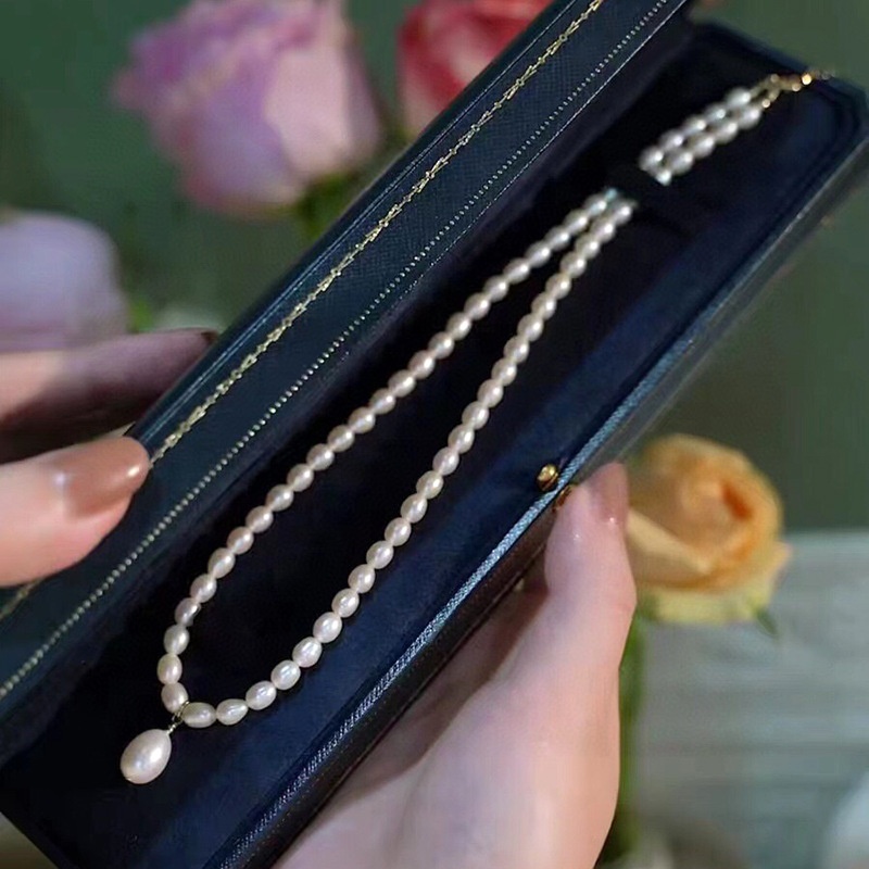 Fashion Commuting Natural Freshwater Pearl Necklace Female French High-end Niche Design Retro Water Drop Pearl Necklace