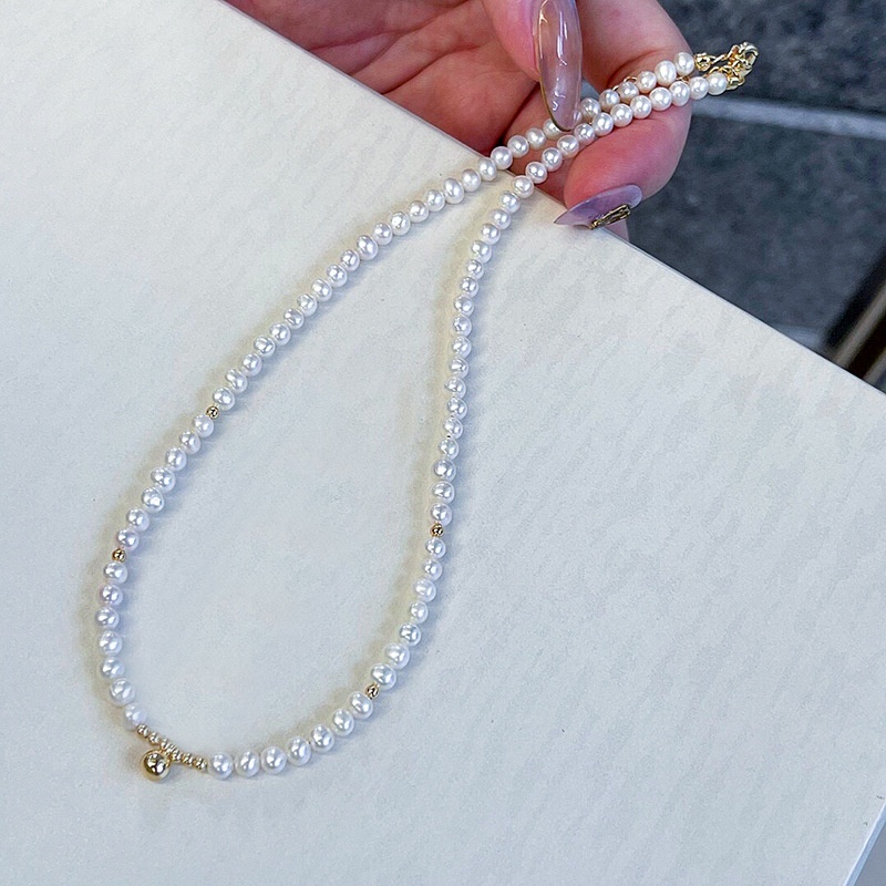 High-grade Natural Freshwater Pearl Necklace Niche Personality Design Retro Small Gold Bead Necklace Female Commuting