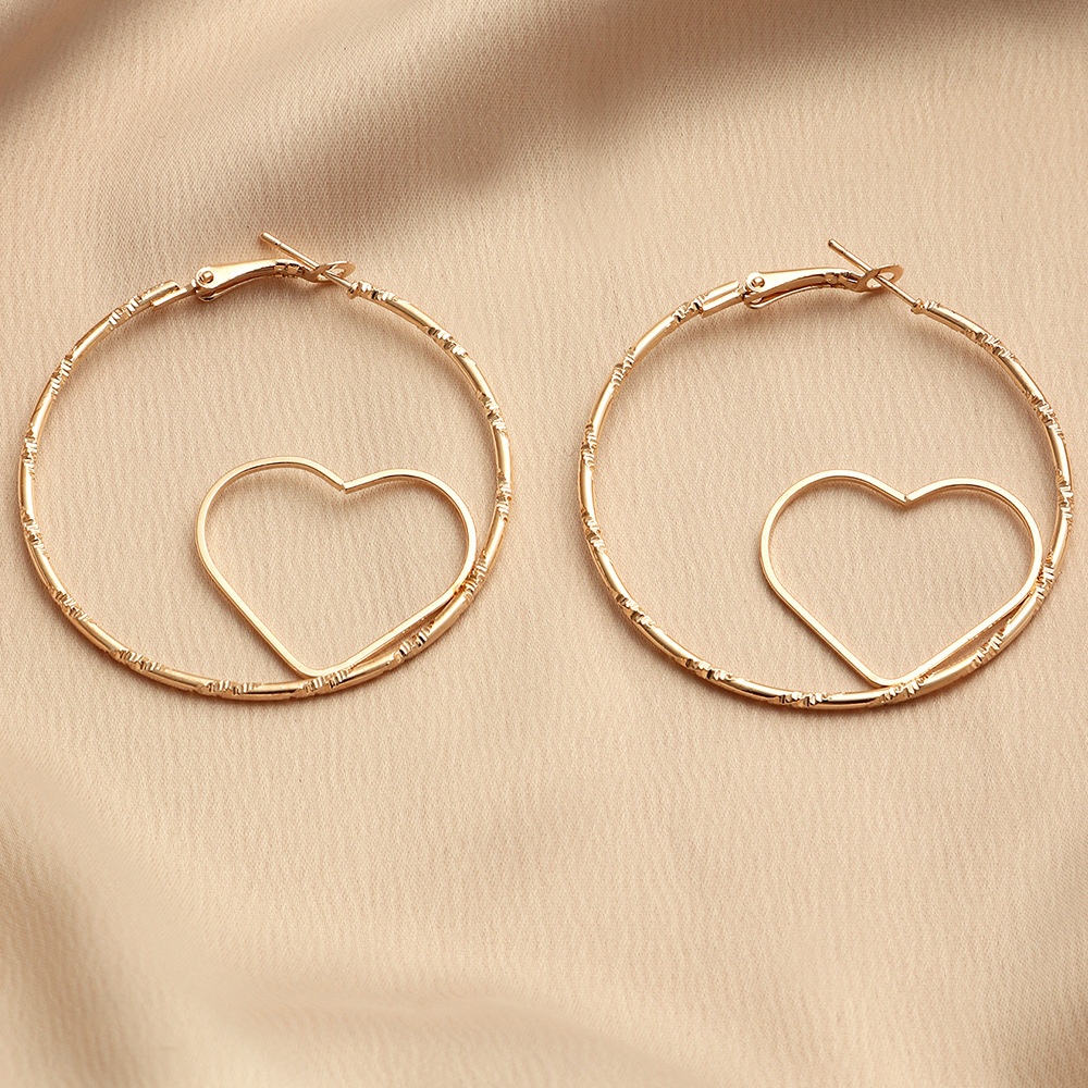 EZ4053 European And American Style Simple Exaggerated Personality Alloy Earrings Peach Heart-shaped Atmospheric Net Celebrity Female Earrings