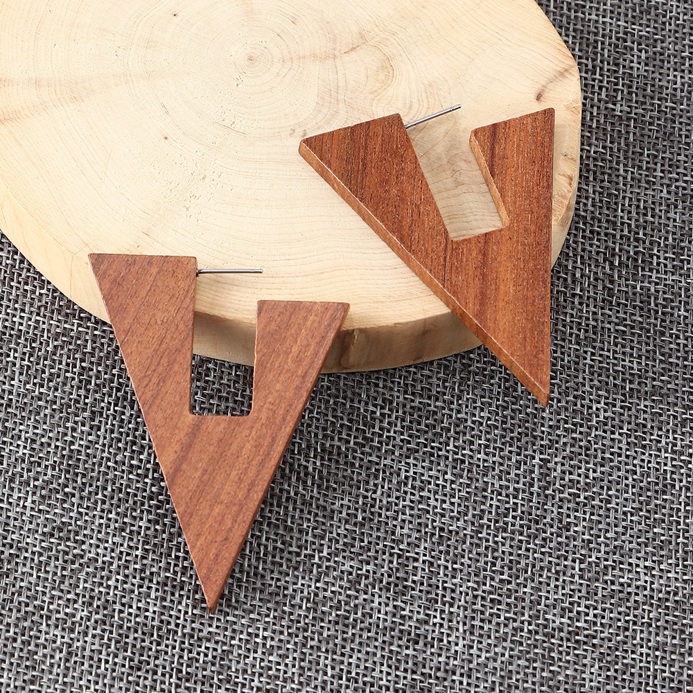 EZ4002 Female Earrings Wooden Handmade Natural Earrings Korean Geometric Temperament Retro Face-lifting Earrings Female