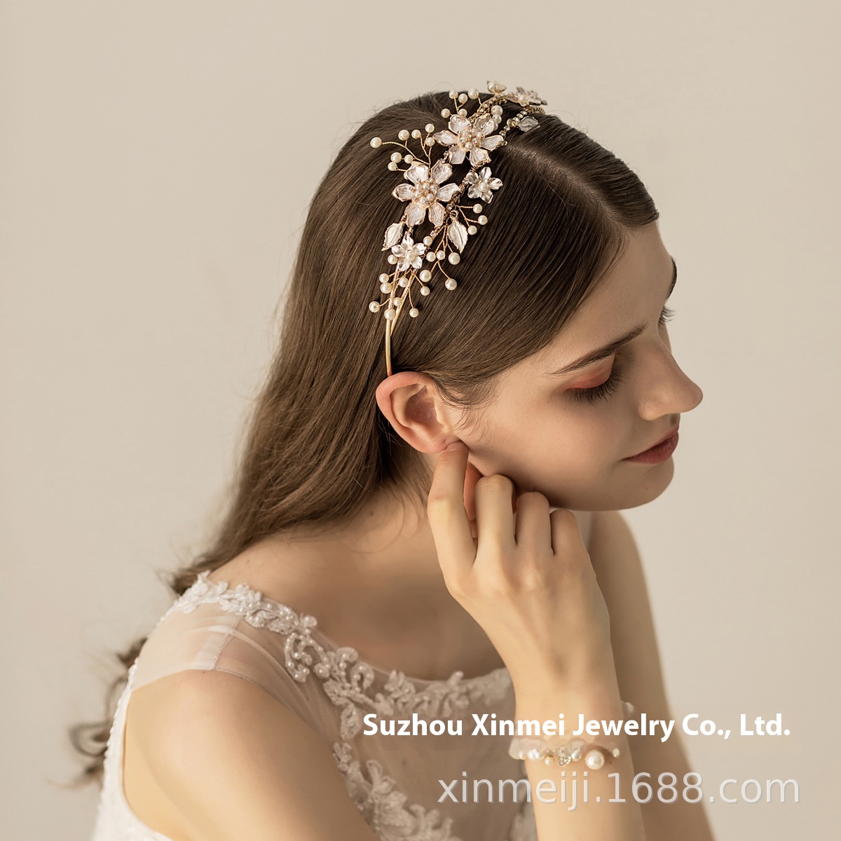 O574 Bridal Wedding Headband Exquisite Alloy Diamond-studded Large Flower Hair Accessories Wedding Dress Accessories