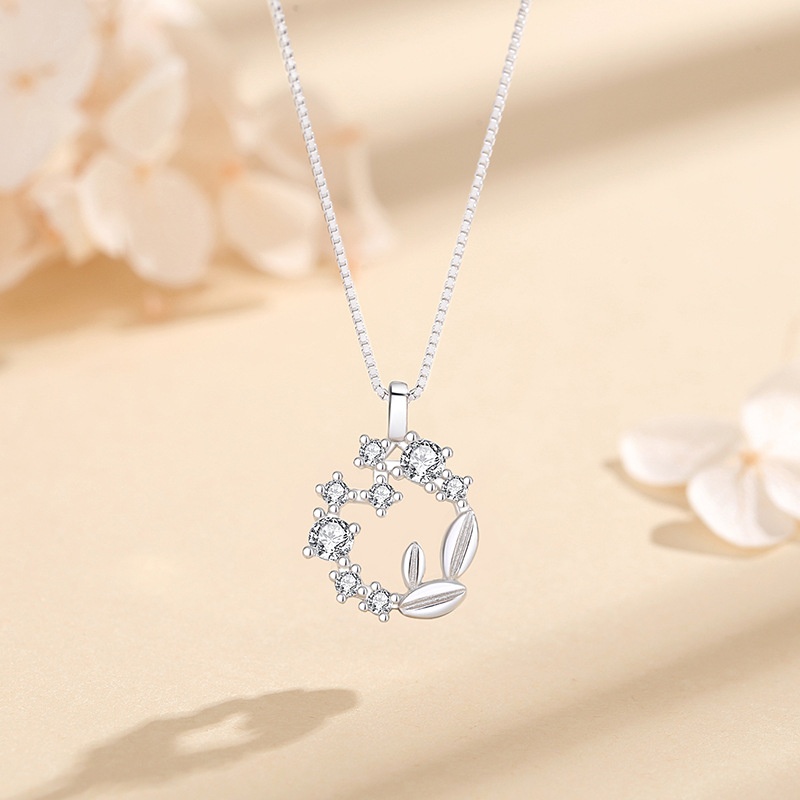 Lucky Wreath925 Sterling Silver Necklace Women's Light Luxury Niche Design Silver Clavicle Chain Girls' Silver Jewelry Shipping