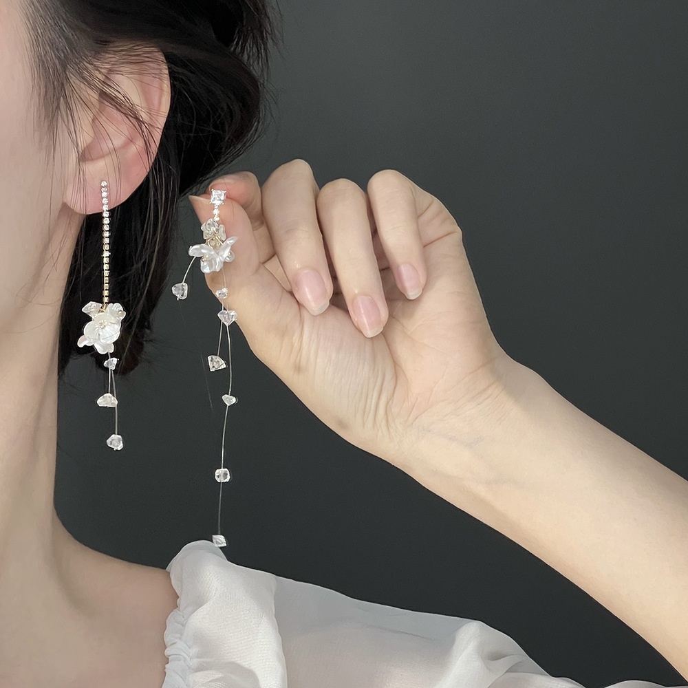 Flower Sea | Long Fairy Gas Asymmetric Tassel Mosquito-repellent Incense Plate Ear Clip Without Ear Hole Woman Round Face Earrings Bride Earrings