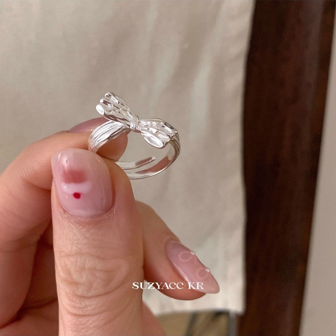 Suzyacc Kr Texture Sense Tie Bow Ring Light Luxury High-end Niche Design Finger Ring For Women