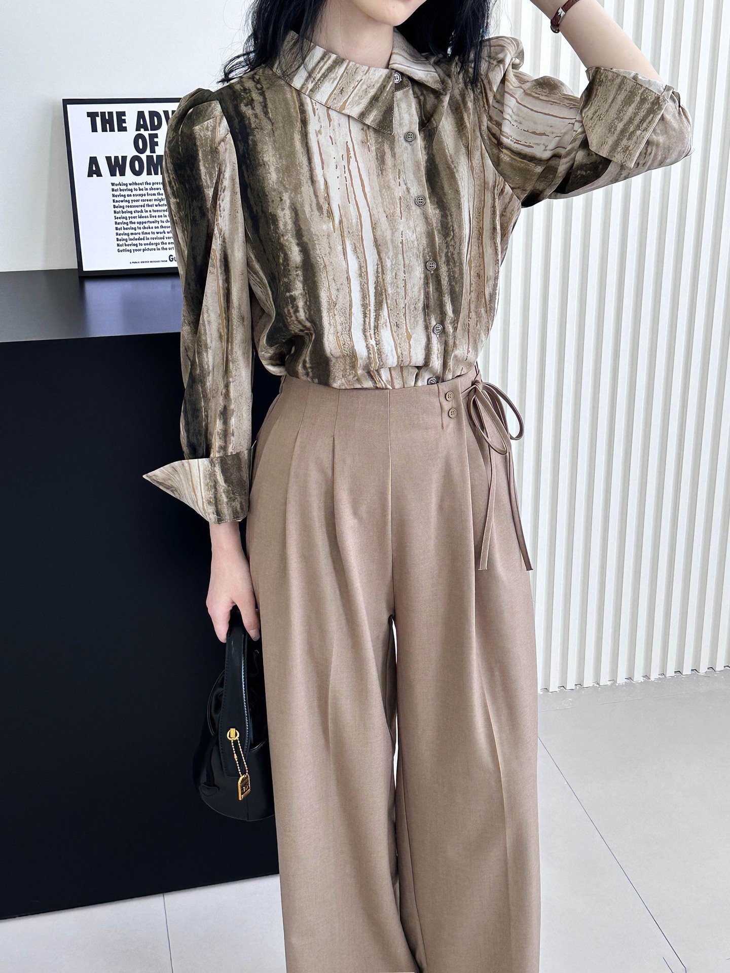 Juzhi[Visual Collision With The Bright Artistic Sense]Spring Advanced Niche Shirt Women's Model8671