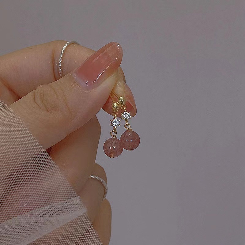 Strawberry Crystal Earrings For Women Autumn And Winter Inlaid Zircon Peach Blossom Pink Earrings Retro Earrings
